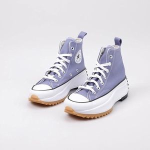 Converse Run Star Hike Platform NWT and box
